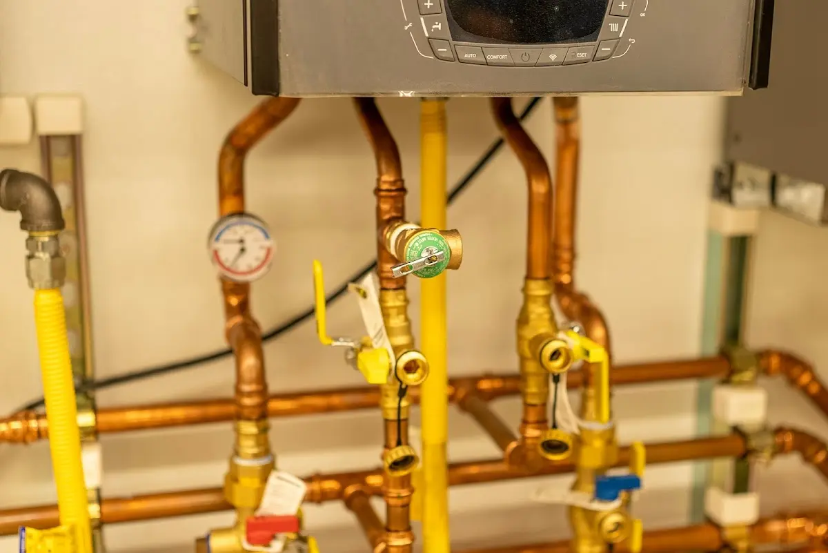 Licensed technician providing Emergency Plumbing for a homeowner in Four Corners